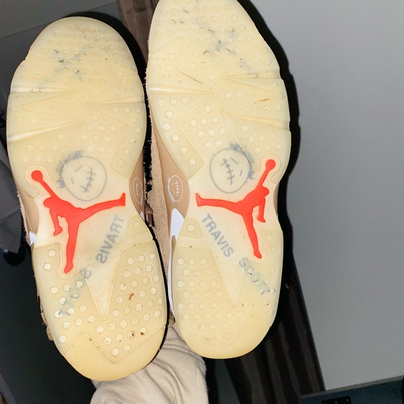 Travis Scott Jordan 6 British khaki - Picture 4 of 10